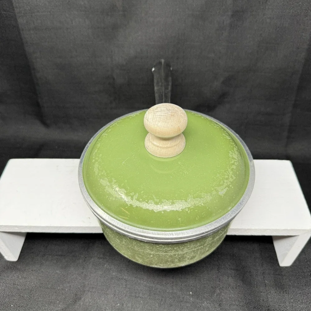 VTG 1960's CLUB Avocado Green Aluminum 3-quart Saucepan w/Lid WORN